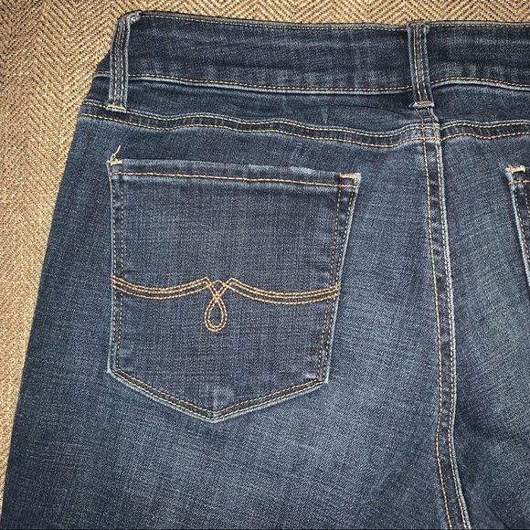 EUC Lucky Brand Lolita Skinny Jeans Size 27. - Picture 5 of 9